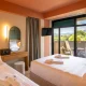 07-battaglia-al-mare-twin-bedroom