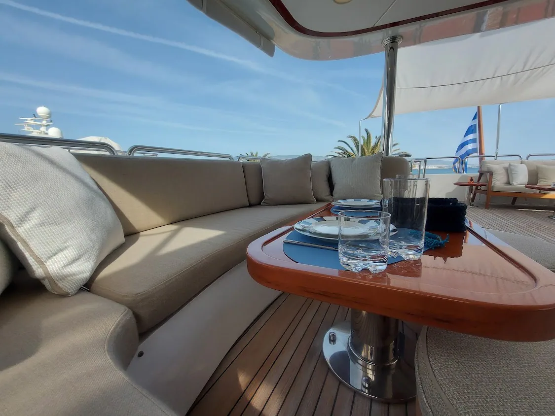 Oak Yacht Refit